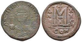 Justinian I. 527-565 AD. Constantinople. Follis AE 16,14g.