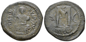 Justinian I. 527-565 AD. Follis or 40 Nummi AE 18,17g.