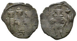 Constans II. 641-668 AD. 40 Nummi. Constantinople. Constans standing facing, holding long cross. R/ Constantine IV, Heraclius and Tiberius standing fa...