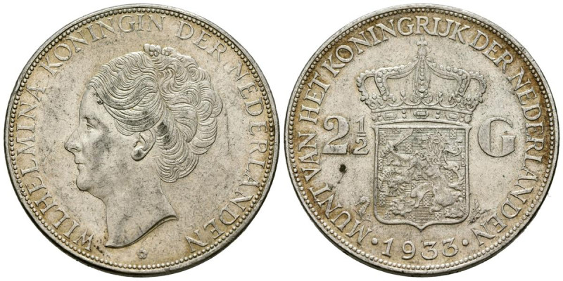 PAÍSES BAJOS. 2 1/2 Gulden. (Ar. 24,98g/38mm). 1933. Guillermina. (Km#165). MBC+...