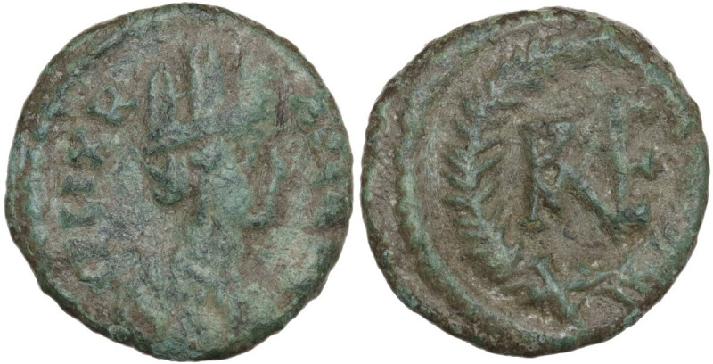 Ostrogothic Italy. Municipal bronze coinage of Ravenna. AE Decanummium, struck c...