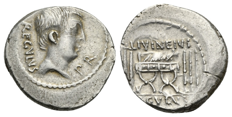 L. Livineius Regulus, 42 BC. Denarius (Silver, 18.00 mm, 4.07 g). Roma. REGVLVS·...