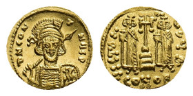 Constantinus IV Pogonatus with Heraclius and Tiberius, 668-685. Solidus (Gold, 20.2 mm, 4.44 g). Constantinopolis, circa 674-681. δN CON T NЧ SP Cuira...