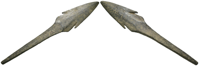 Weight 23.07 gr - Diameter 104 mm Ancient Bronze Arrowhead. Sold as seen.