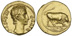 Augustus (27 BC-AD 14), aureus, Lugdunum, 15-13 BC, AVGVSTVS DIVI F, bare head right, rev., IMP X, bull butting to right, 7.95g, die axis 6.00 (RIC 16...