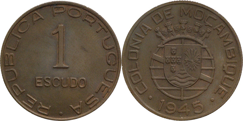 Mozambique
Republic (1910-)
1 escudo 1945
AG: 15.01 7,50g
Good Very Fine