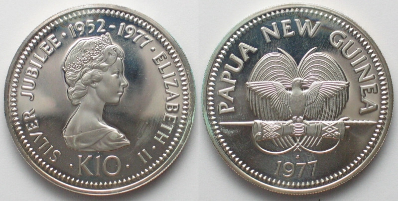 PAPUA NEW GUINEA. 10 Kina 1977 SILVER JUBILEE silver Proof, light fingerprints, ...