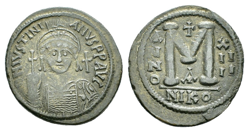 JUSTINIAN I (527-565). Nicomedia. Follis.

Obv : D N IVSTINIANVS P P AVG.
Helmet...