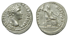 Octavio Augusto ( 8-6 a.C) Denario ( S 223) PONTIF MAXIM, Livia sentada. Ar 3,62 gr. Muy rara.
EBC