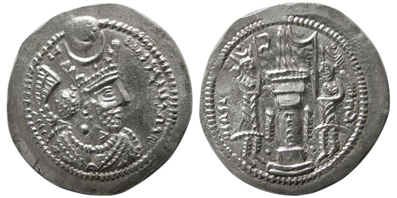 SASANIAN KINGS, Bahram (Varhran) V, 420-438 AD. AR Drachm (4.20 gm; 29 mm). Stan...