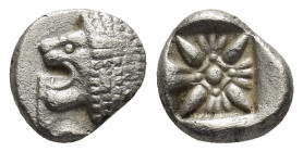 IONIA. Miletos. Diobol (6th-5th century BC). (1.1 Gr. 9mm.)
Forepart of lion right, head left. 
Rev: Stellate pattern within incuse square