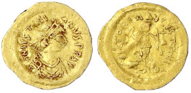 Byzantinische Goldmünzen

Kaiserreich

Justinian I., 527-565

Tremissis 527/565, Constantinopel. Herrscherbüste mit Diadem n.r./Victoria mit Kra...