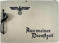 Militaria

Sonstige militär. Gegenstände

Drittes Reich: Fotoalbum "Aus meiner Dienstzeit" mit 117 meist Soldatenfotos plus div. Kopien