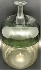 Varia

Glas

Designer-Flaschenvase "Bollo" 1986 von Venini Murano. Oben grün, unten klar. Am Boden signiert. Nach dem Design von Tapio Wirkkala (1...