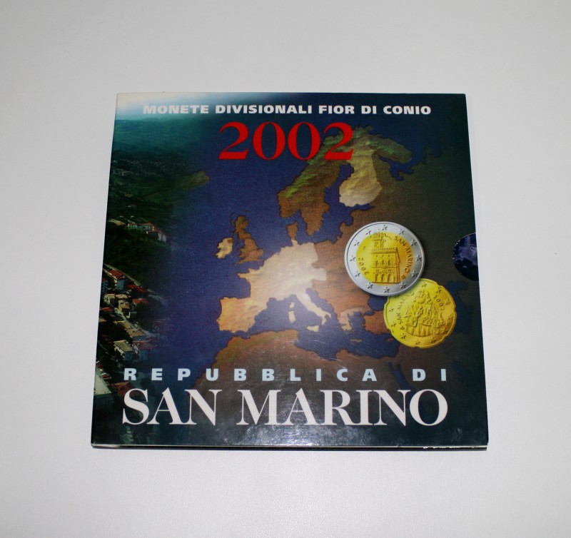 San Marino. 2002. Cartera oficial. Serie completa de 8 valores. Rara. SC. Est......
