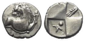 Thrakien. Thrakischer Chersones.

 Hemidrachme (Silber). Ca. 386 - 338 v. Chr.
Vs: Löwenvorderteil mit zurückgewandtem Kopf nach rechts.
Rs: Vierg...