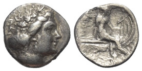 Euböa. Histiaia.

 Tetrobol (Silber). Ca. 3. - 2. Jhdt. v. Chr.
Vs: Kopf der Nymphe Histiaia mit Kranz aus Weinlaub und Reben rechts.
Rs: Die Nymp...