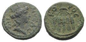 Lydien. Nysa. Pseudo-autonome Prägung.

 Bronze. 2. Jhdt. n. Chr.
Vs: Kopf der Tyche mit Mauerkrone rechts.
Rs: Bündel aus fünf Kornähren.

16 m...