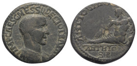 Pisidien. Antiochia. Traianus Decius (249 - 251 n. Chr.).

 Bronze.
Vs: Büste mit Lorbeerkranz und Panzer rechts.
Rs: Flussgott mit Füllhorn nach ...
