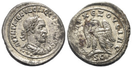 Seleukis und Pierien. Antiochia am Orontes. Traianus Decius (249 - 251 n. Chr.).

 Tetradrachme (Billon).
Vs: Büste in Rückansicht mit Lorbeerkranz...