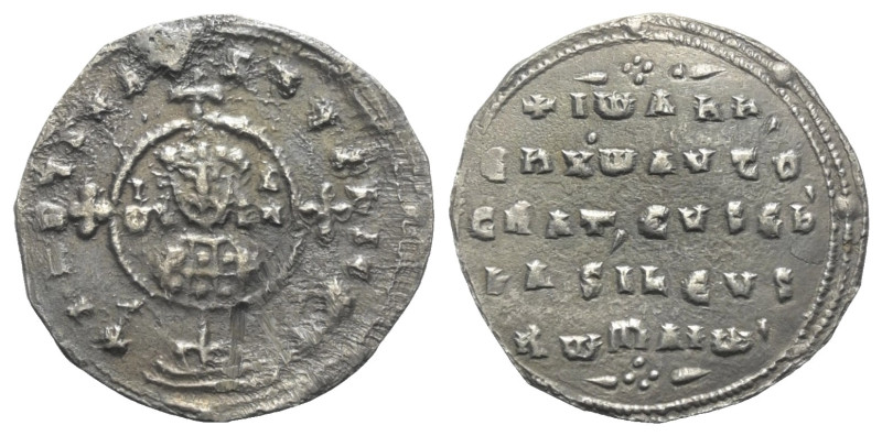Johannes I. Tzimisces (969 - 976 n. Chr.).

 Miliaresion (Silber). Constantino...