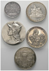 Medaillen - Lots.


Deutschland.
Tschechoslowakei.
Frankreich.
Gemischt.

Lot (5 Stück, Silber/versilbert): verschiedene Medaillen.

Sehr sc...