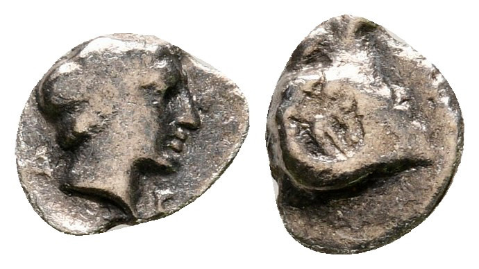 Caria. Halikarnassos circa 395-377 BC. 
Hemiobol AR

8 mm, 0,31 g



very...