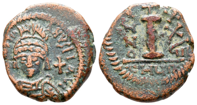 Justinian I AD 527-565. Theoupolis (Antioch)
Decanummium Æ

20 mm, 4,72 g

...