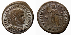 Constantinus I. (307-337 AD). Follis. (21mm, 3,22g) Antioch. Obv: CONSTANTINVS AVG. laureate bust of Constantinus left. Rev: SOL INVICTO COMITI. Sol s...