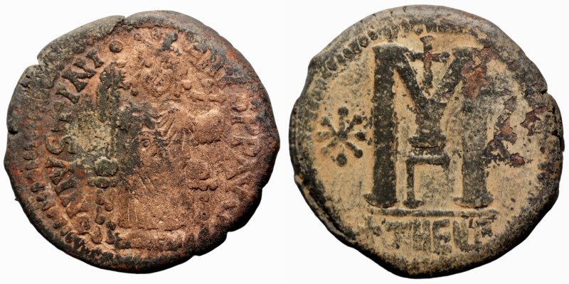 Justinian I. (527-565 AD). Follis. (31mm, 16,86g) Theoupolis. Obv: emperor enthr...