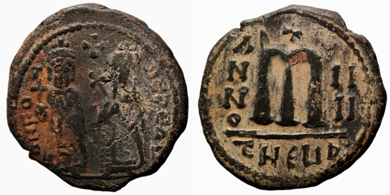 Justin II. and Sophia. (565-578 AD). Follis. (28mm, 9,42g) Theoupolis. Obv: Just...