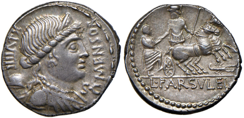 Farsuleia - L. Farsuleius Mensor - Denario (75 a.C.) Busto della Libertà a d., d...