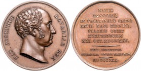 Bayern Ludwig I. 1825-1848 Bronzemedaille 1830 (v. Dietelbach) Zur Erinnerung an König Maximilian I. Joseph von Bayern Witt. 2551. 
Rf., 41,8mm 43,0g...