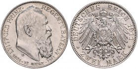 Bayern Prinzregent Luitpold 1886-1912 Lot von 2 Stücken: 2 Mark (f.st) und 5 Mark 1911D (vz-st), zum 90. Geburtstag und 25. Regentschaftsjubiläum J. 4...