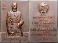 Deutsch-Südwestafrika Bronze-Plakette 1910 (v. M.&W.,Stgt.) a.d. Einweihung der Loge Kaiser Friedrich III zu Lüderitzbucht" "
40,3x60,1mm 57,9g f.st...