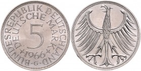 Bundesrepublik Deutschland 5 Deutsche Mark 1966 G Fehlprägung, mit glattem Rand ohne Randschrift J. zu387. 
 f.st
