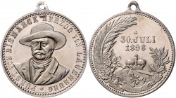 Sammlung Otto v. Bismarck Bronzemedaille 1898 versilbert (v. Balmberger) auf seinen Tod Bennert 213. Slg. Bö. 5536. 
m.Orig.Öse, 33,5mm 15,7g vz-st