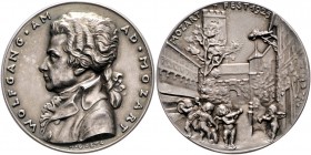 Medaillen von Karl Goetz Silbermedaille 1925 a.d. Mozartfest auf der Wartburg, i.Rd: BAYER.HAUPTMÜNZAMT.SILBER 900 (f) Kien. 323. 
36,0mm 19,5g f.st