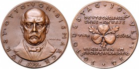 Medaillen von Karl Goetz Bronzegussmedaille 1928 a.d. 30. Todestag von Fürst Otto v. Bismarck Kien. 410. Slg. Bö. 6070. 
in dieser Größe selten 60,4m...
