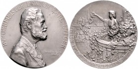 - Jugendstil Silbermedaille 1907 (v. Schwerdtner) a.d. Wettbewerb Wien im Blumenschmuck" und den Bürgermeister Dr. Karl Lueger, i.Rd: 2 Punzen (A in R...