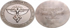 - Luftfahrt Aluminium-Plakette 1938 a.d. Nationalsozialistische Fliegerkorps NSFK Deutschlandflug 1938", Rs. eingestempelte Nr. 1557 Kai. 1214. "
94,...