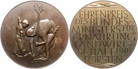 - Tiere und Landwirtschaft Bronzemedaille o.J. (v. WSO) Ehrenpreis des Bundesministers für Ernährung, Landwirtschaft und Forsten 
100,9mm 387,7g f.st...