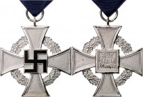 - Allgemeine Medaillen Ehrenzeichen o.J. 2. Stufe für 25 Jahre treue Dienste OEK 3524. 
mit Trageband i. Orig.Etui vz-st