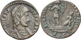 (348-349 d.C.). Constante. Lugdunum. AE 21. (Spink 18652) (Co. 9) (RIC. 71). 4,46 g. MBC.