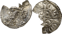 Pere de Portugal (1464-1466). Tortosa. Terç de croat. (Cru.V.S. 992.1) (Cru.C.G. 3045b). Rota y alabeada. Muy rara. 0,72 g. (MBC).