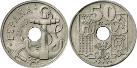 1949*1951. Franco. 50 céntimos. (AC. 21). Haz de flechas invertido. 4,18 g. S/C-.
