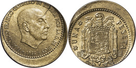 1966*1967. Franco. 1 peseta. (AC. 69). Acuñación desplazada. Grieta radial. 3,42 g. EBC.