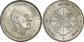 1966*1969. Franco. 100 pesetas. (AC. 149). Palo recto. Muy escasa. 18,94 g. EBC/EBC+.