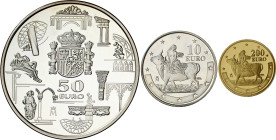 2003. Juan Carlos I. 10, 50 (AG) y 200 euro (AU). Primer Aniversario del Euro. 3 monedas, serie completa. AG: 195,75 g. AU: 13,50 g. Proof.