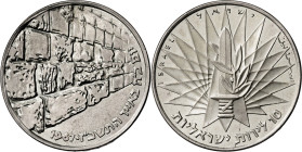 Israel. JE 5727/1967. 10 lirot. (KM. 49a). Conmemoración de la Victoria. AG. 25,99 g. Proof.